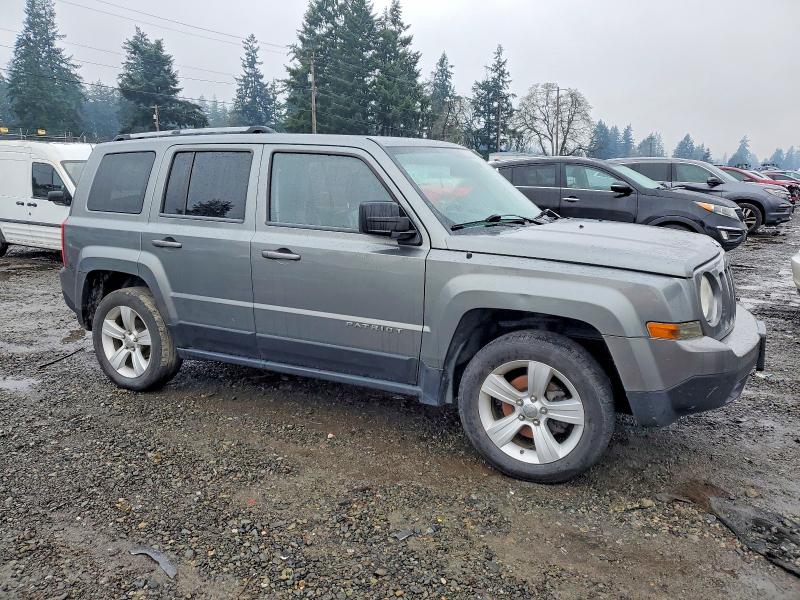 Photo 4 from auction – 2012 JEEP PATRIOT with VIN 1C4NJRCB6CD591954