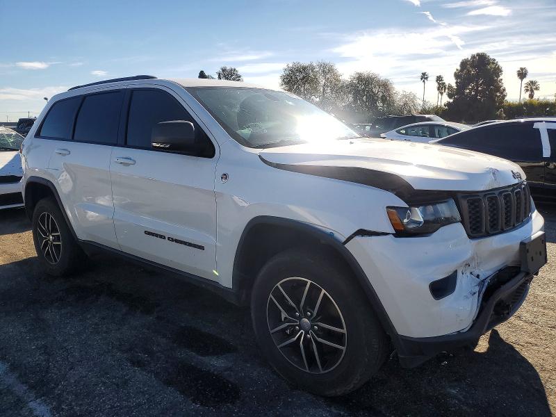 Photo 4 from auction – 2017 JEEP GRAND CHER with VIN 1C4RJFLT5HC812059