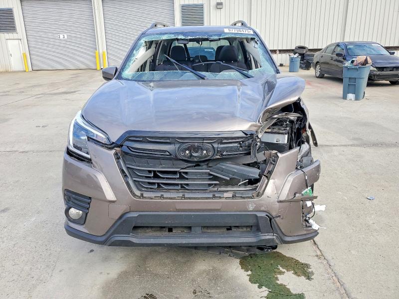 Photo 5 from auction – 2023 SUBARU FORESTER P with VIN JF2SKADC6PH474545