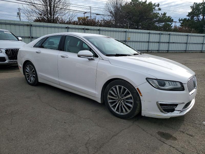Photo 4 from auction – 2017 LINCOLN MKZ SELECT with VIN 3LN6L5C96HR608105