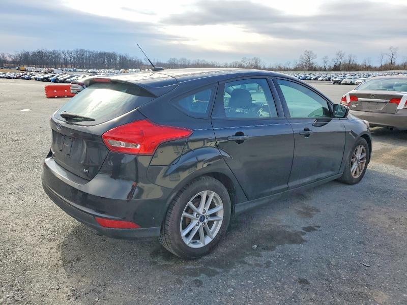 Photo 3 from auction – 2017 FORD FOCUS SE with VIN 1FADP3K23HL216888