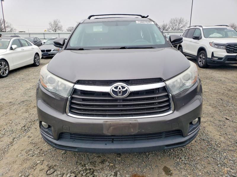 Photo 5 from auction – 2016 TOYOTA HIGHLANDER with VIN 5TDKKRFH1GS147746
