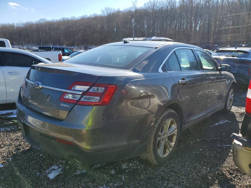 Photo 3 from auction – 2015 FORD TAURUS with VIN 1FAHP2E89FG183803