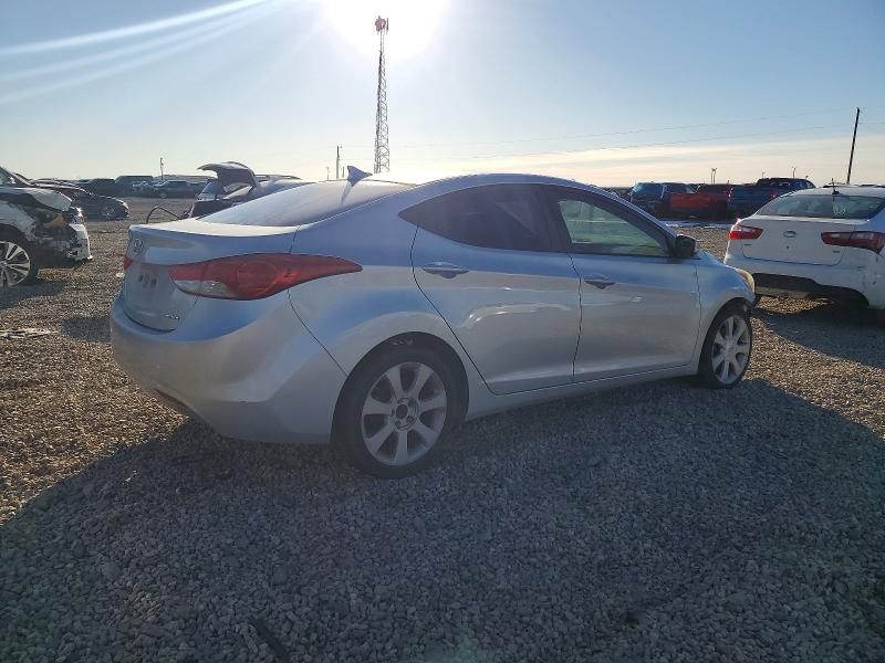 Photo 3 from auction – 2011 HYUNDAI ELANTRA GL with VIN KMHDH4AE7BU163229
