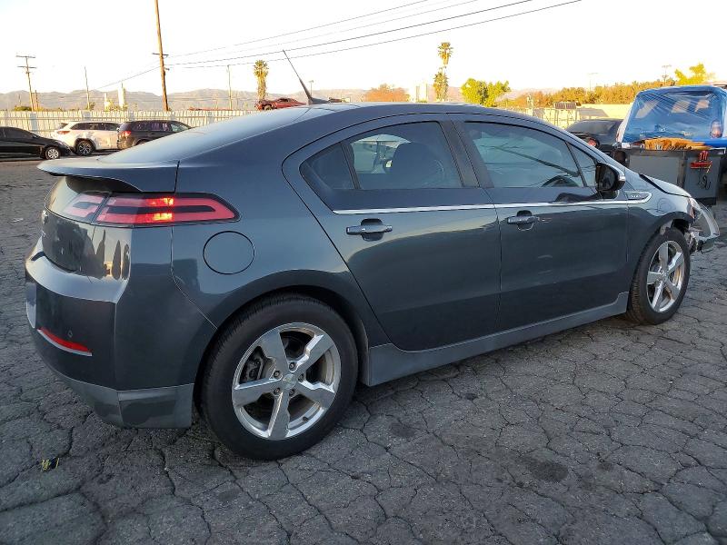 Photo 3 from auction – 2013 CHEVROLET VOLT with VIN 1G1RH6E44DU127212