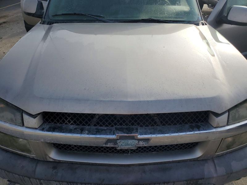 Photo 11 from auction – 2003 CHEVROLET AVALANCHE with VIN 3GNEK13T13G153439