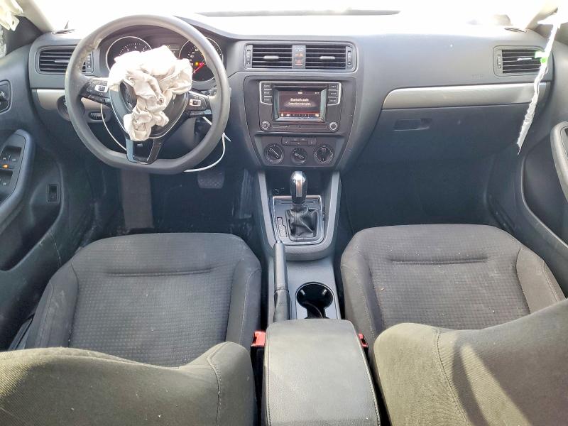 Photo 8 from auction – 2016 VOLKSWAGEN JETTA with VIN 3VW267AJ4GM318893