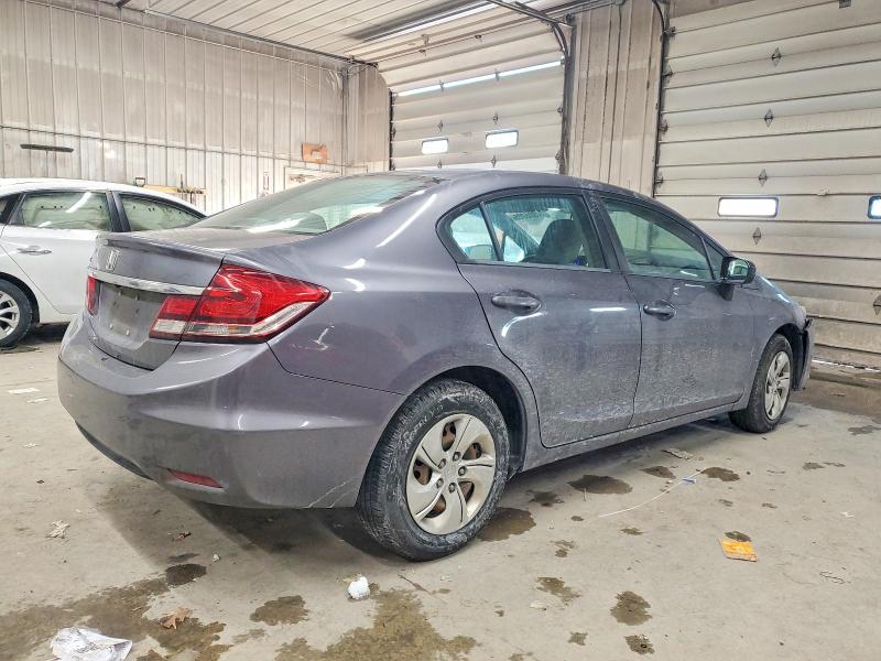 Photo 3 from auction – 2015 HONDA CIVIC LX with VIN 19XFB2F52FE704672