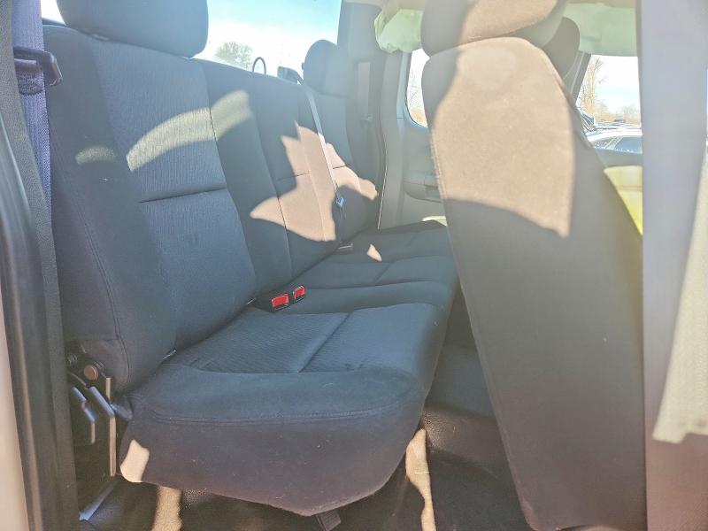 Photo 10 from auction – 2011 CHEVROLET SILVERADO with VIN 1GCRCPEX3BZ140622