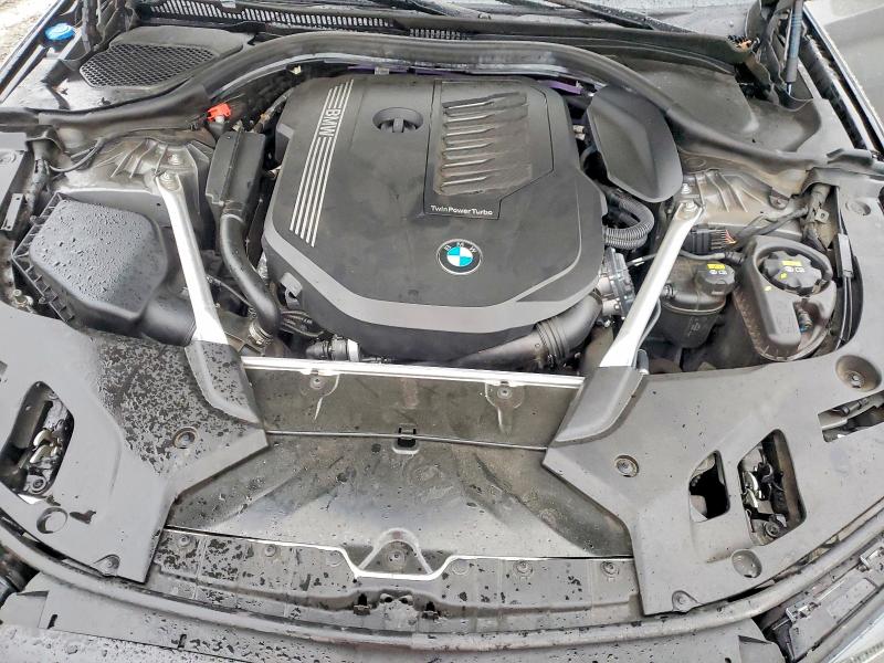 Photo 11 from auction – 2022 BMW 540 with VIN WBA53BJ09NWX44348