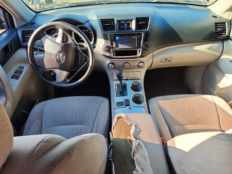 Photo 8 from auction – 2013 TOYOTA HIGHLANDER with VIN 5TDBK3EH5DS204301