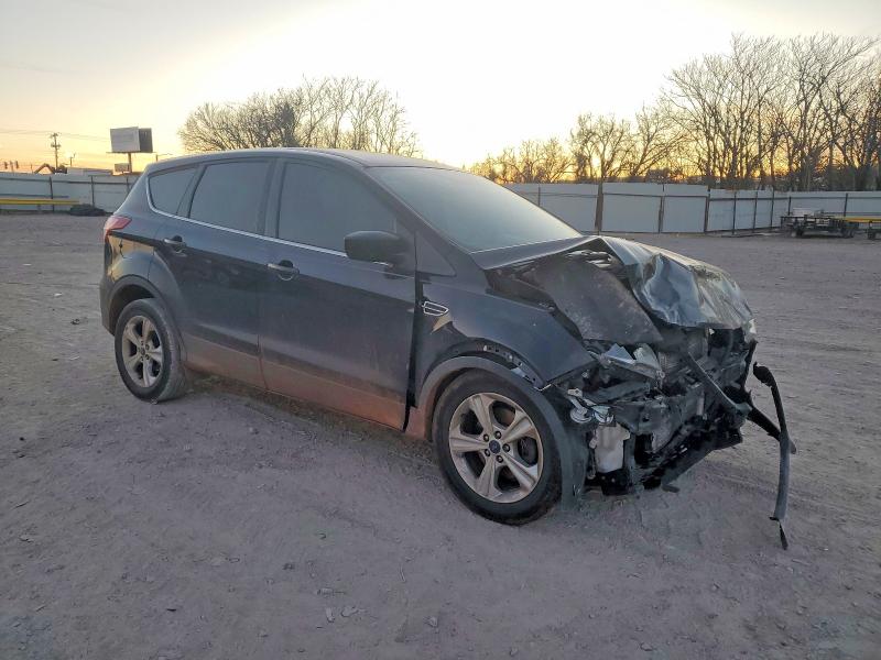 Photo 4 from auction – 2016 FORD ESCAPE SE with VIN 1FMCU0G75GUA80236