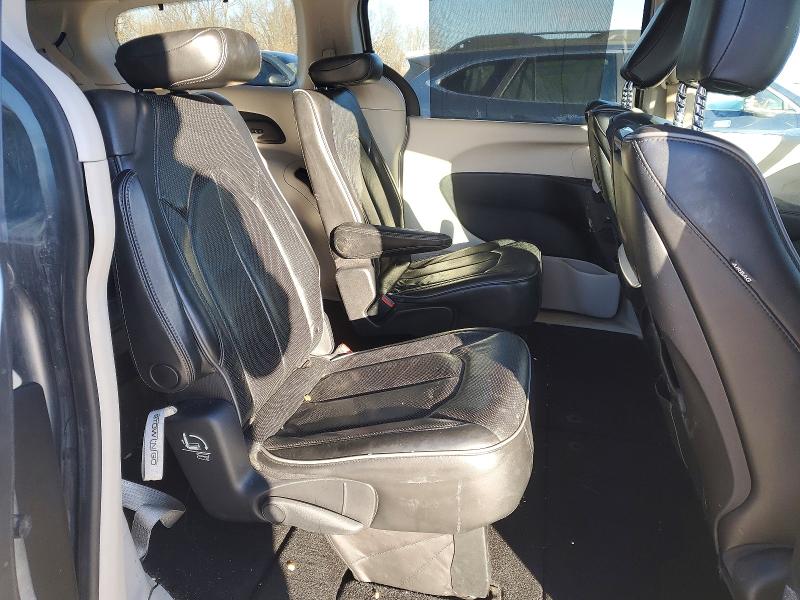 Photo 11 from auction – 2019 CHRYSLER PACIFICA L with VIN 2C4RC1GG5KR721589
