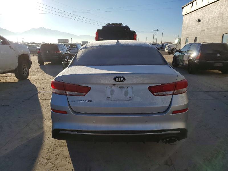 Photo 6 from auction – 2020 KIA OPTIMA LX with VIN 5XXGT4L30LG390734
