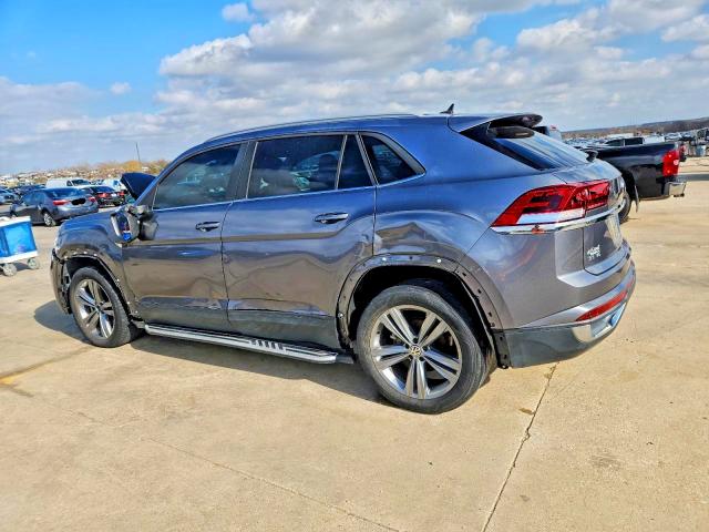 Photo 2 from auction – 2021 VOLKSWAGEN ATLAS SE with VIN 1V2WE2CA4MC238528