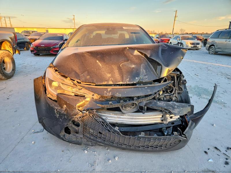 Photo 5 from auction – 2021 TOYOTA COROLLA LE with VIN 5YFEPMAE3MP239010