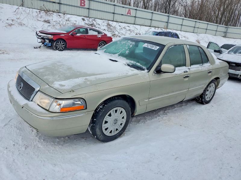 Photo 1 from auction – 2005 MERCURY GRAND MARQ with VIN 2MEFM74W25X616781