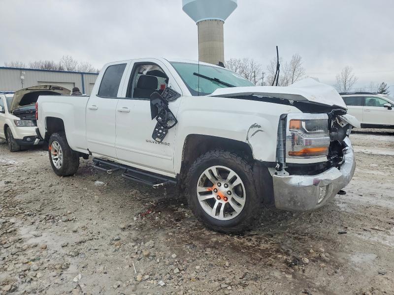 Photo 4 from auction – 2016 CHEVROLET SILVERADO with VIN 1GCVKREC1GZ415275