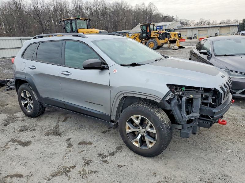 Photo 4 from auction – 2014 JEEP CHEROKEE T with VIN 1C4PJMBS7EW244296