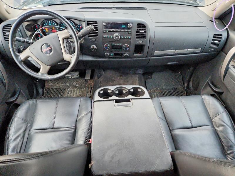 Photo 8 from auction – 2011 GMC SIERRA with VIN 3GTP2VE3XBG220091
