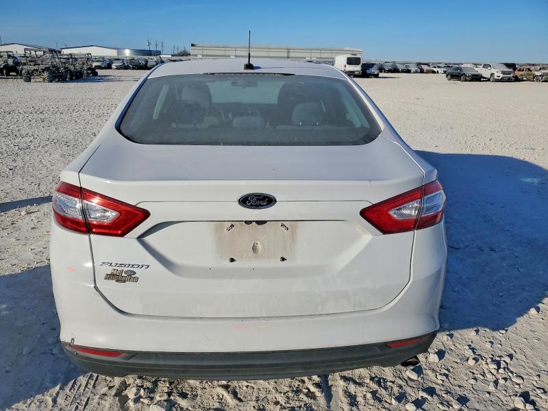 Photo 6 from auction – 2016 FORD FUSION S with VIN 3FA6P0G73GR214523