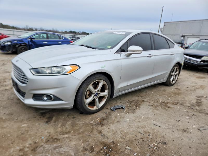 FORD FUSION SE 2014 with VIN 3FA6P0H72ER392726 - Photo from auction