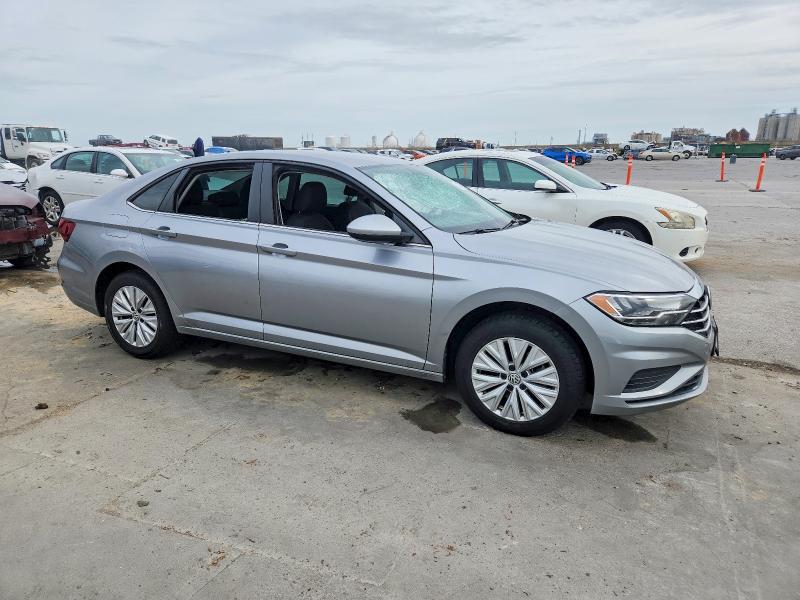 Photo 4 from auction – 2020 VOLKSWAGEN JETTA S with VIN 3VWCB7BU5LM076294
