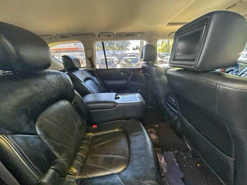 Photo 6 from auction – 2013 INFINITI QX56 with VIN JN8AZ2NF4D9530674