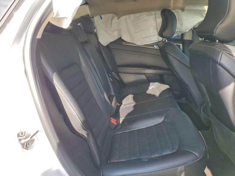 Photo 10 from auction – 2017 FORD FUSION SE with VIN 3FA6P0HD5HR129253