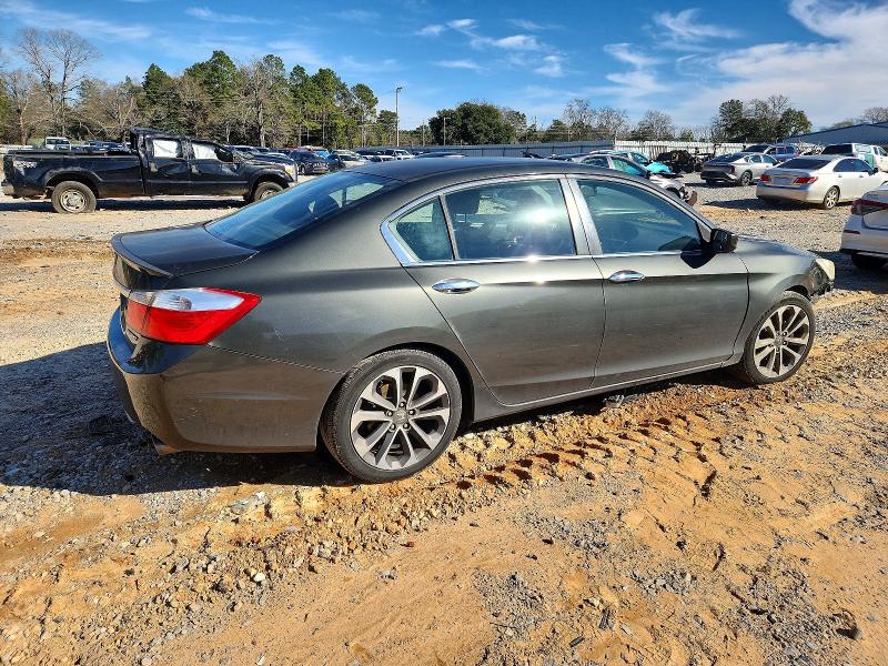 Photo 3 from auction – 2015 HONDA ACCORD with VIN 1HGCR2F51FA122422