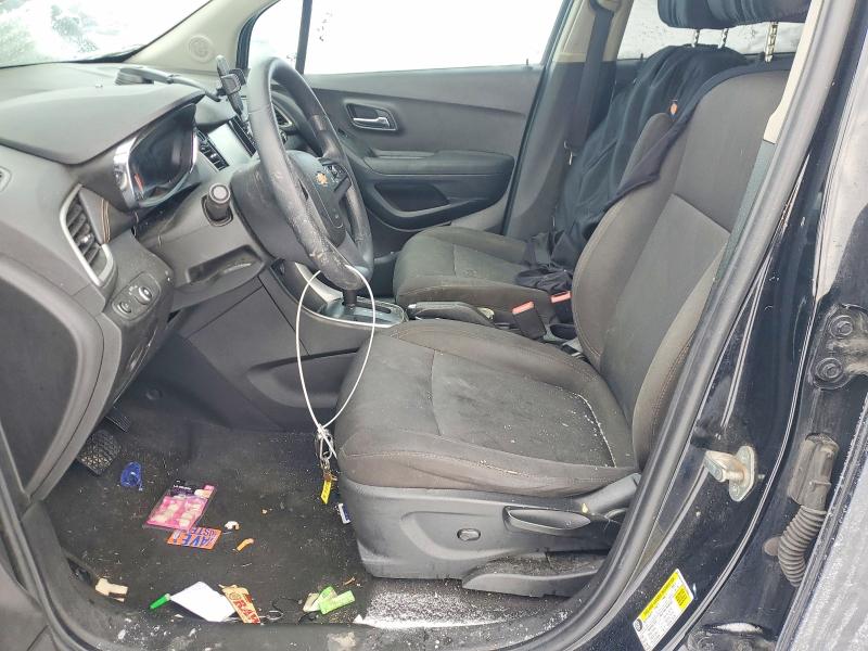 Photo 7 from auction – 2017 CHEVROLET TRAX with VIN 3GNCJLSB2HL269357