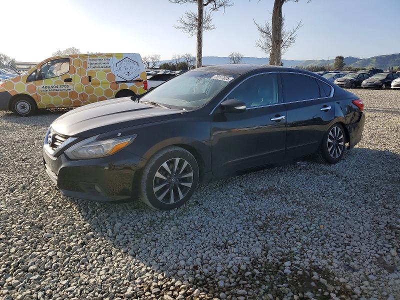 NISS ALTIMA 2017 with VIN 1N4AL3APXHC280180 - Photo from auction