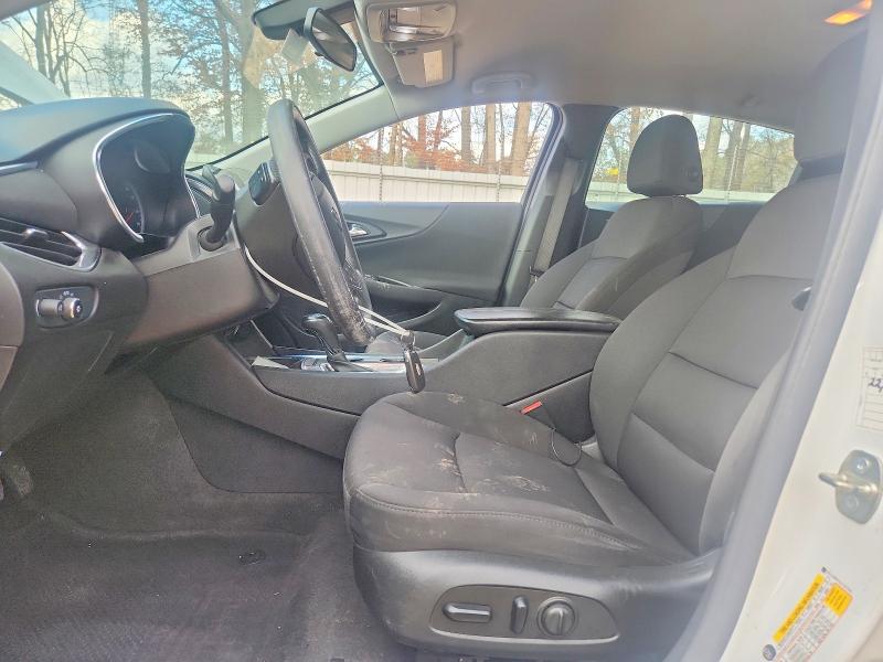 Photo 7 from auction – 2020 CHEVROLET MALIBU LT with VIN 1G1ZD5ST3LF107151