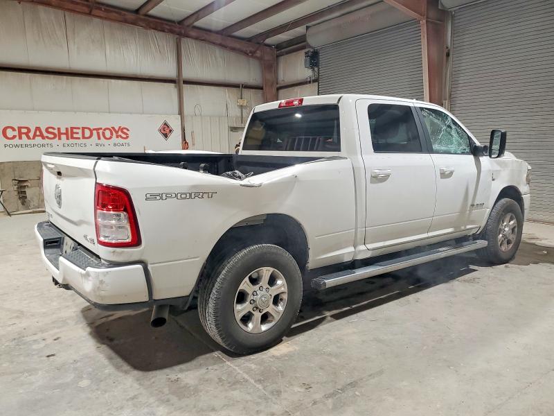 Фото 3 с аукциона – 2022 RAM 2500 с VIN 3C6UR5DL0NG263754