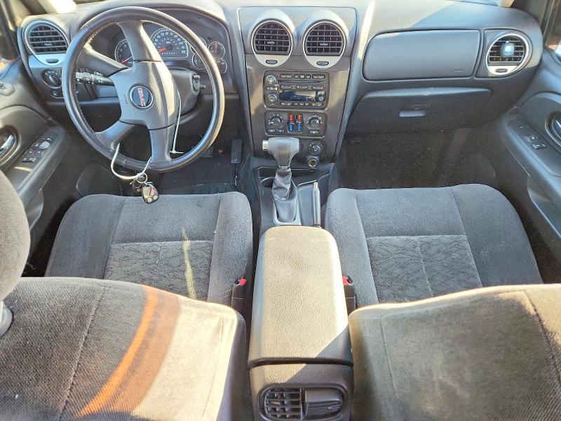 Photo 8 from auction – 2006 GMC ENVOY with VIN 1GKDT13S462238379