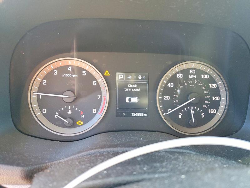 Photo 9 from auction – 2017 HYUNDAI TUCSON LIM with VIN KM8J3CA45HU344244