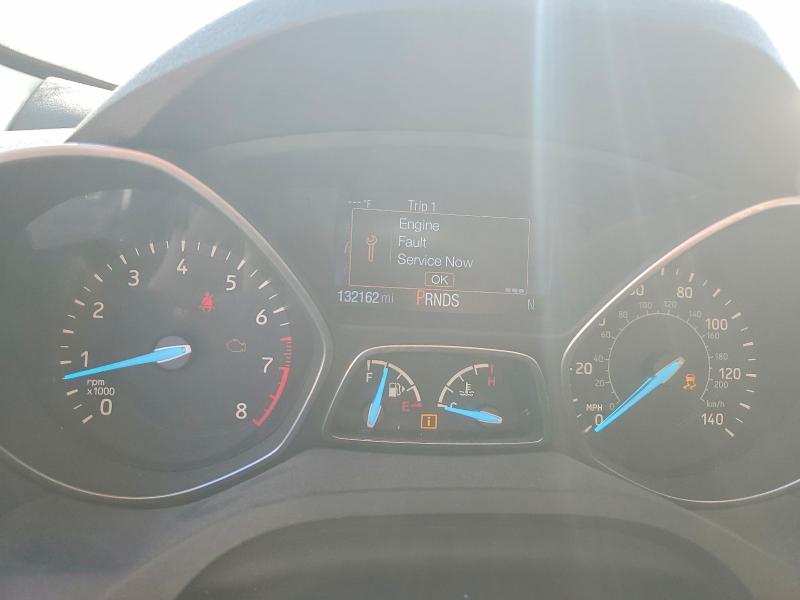 Photo 9 from auction – 2017 FORD ESCAPE with VIN 1FMCU0J93HUB26562