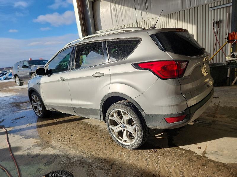 Photo 2 from auction – 2019 FORD ESCAPE TIT with VIN 1FMCU9J90KUA63271