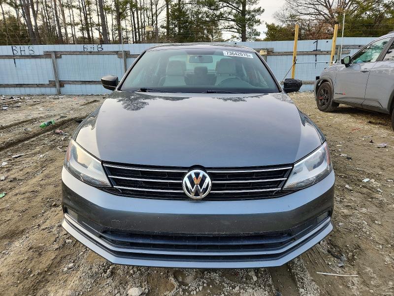 Photo 5 from auction – 2016 VOLKSWAGEN JETTA with VIN 3VWD17AJ6GM397488