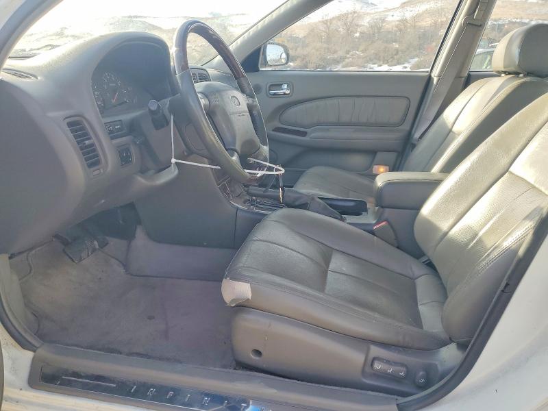 Photo 7 from auction – 1999 INFINITI I30 with VIN JNKCA21A3XT775736