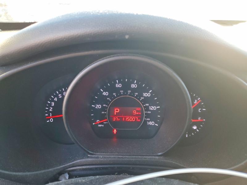 Photo 9 from auction – 2016 KIA SOUL with VIN KNDJP3A53G7275388