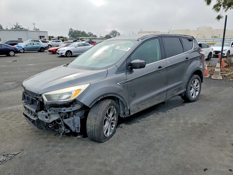 FORD ESCAPE 2017 with VIN 1FMCU0GD2HUD20219 - Photo from auction
