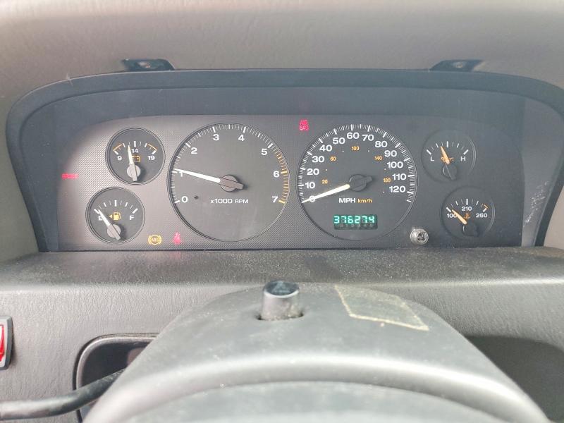 Photo 9 from auction – 2002 JEEP GRAND CHER with VIN 1J4GW38S22C175401