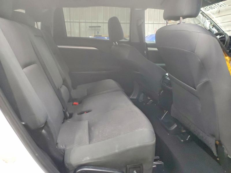 Photo 11 from auction – 2019 TOYOTA HIGHLANDER with VIN 5TDZZRFH5KS290170