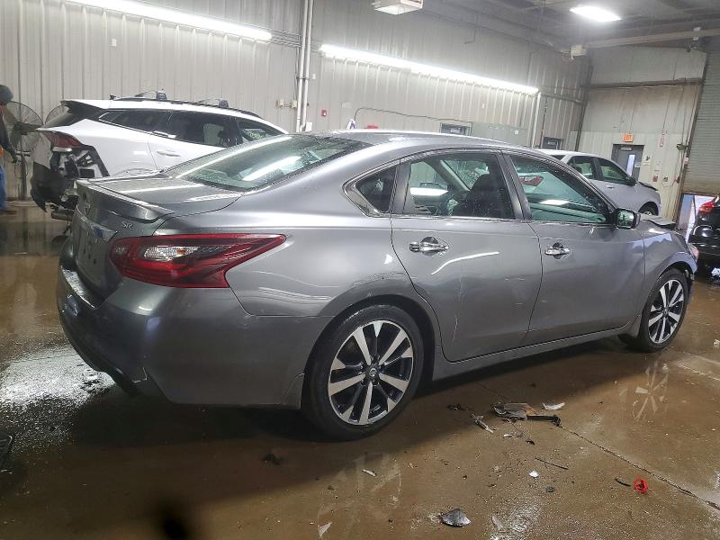 Photo 3 from auction – 2017 NISSAN ALTIMA 2.5 with VIN 1N4AL3AP0HC290104