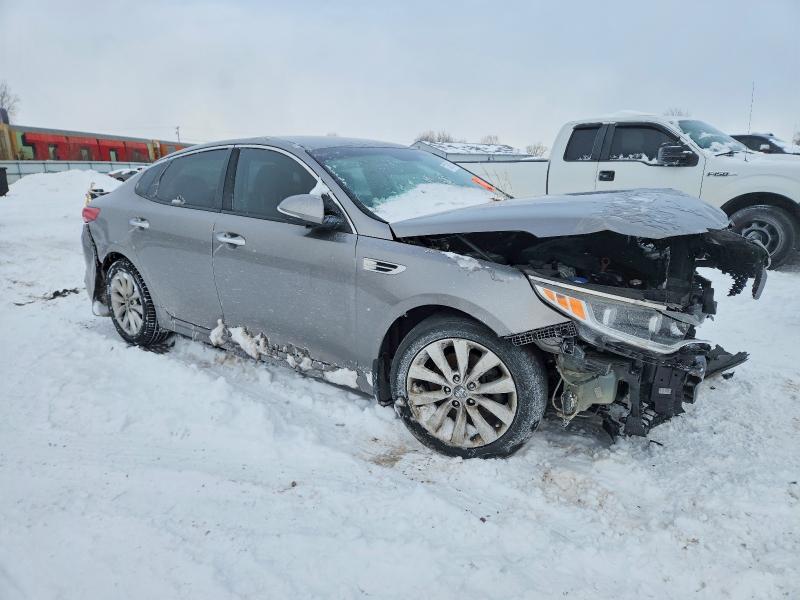 Photo 4 from auction – 2016 KIA OPTIMA with VIN 5XXGU4L35GG062812