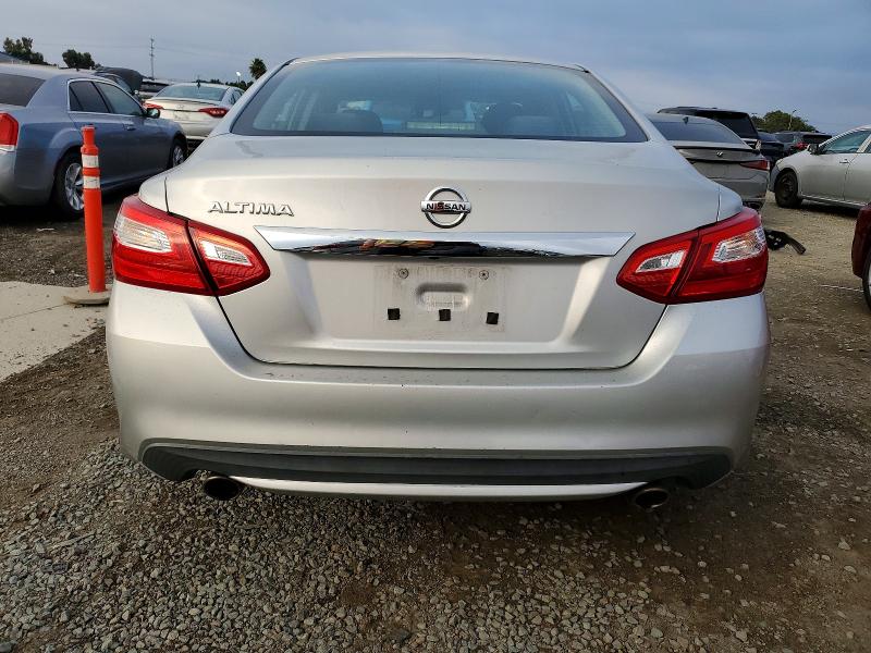 Photo 6 from auction – 2016 NISSAN ALTIMA 2.5 with VIN 1N4AL3AP5GN376169
