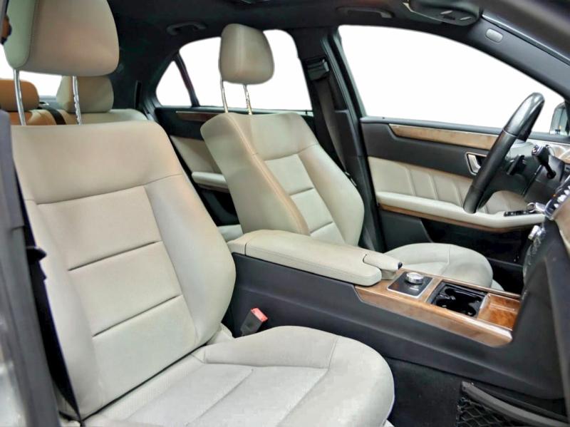 Photo 5 from auction – 2013 MERCEDES-BENZ E 350 with VIN WDDHF5KB0DA709515