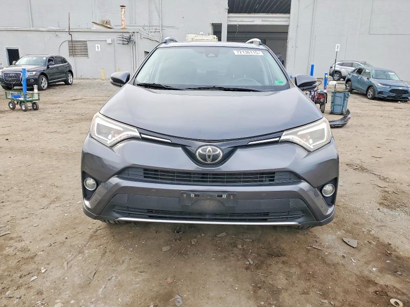 Photo 5 from auction – 2016 TOYOTA RAV4 LIMIT with VIN JTMDFREV2GD186037