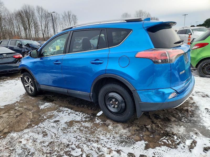 Photo 2 from auction – 2016 TOYOTA RAV4 XLE with VIN 2T3RFREV7GW442939